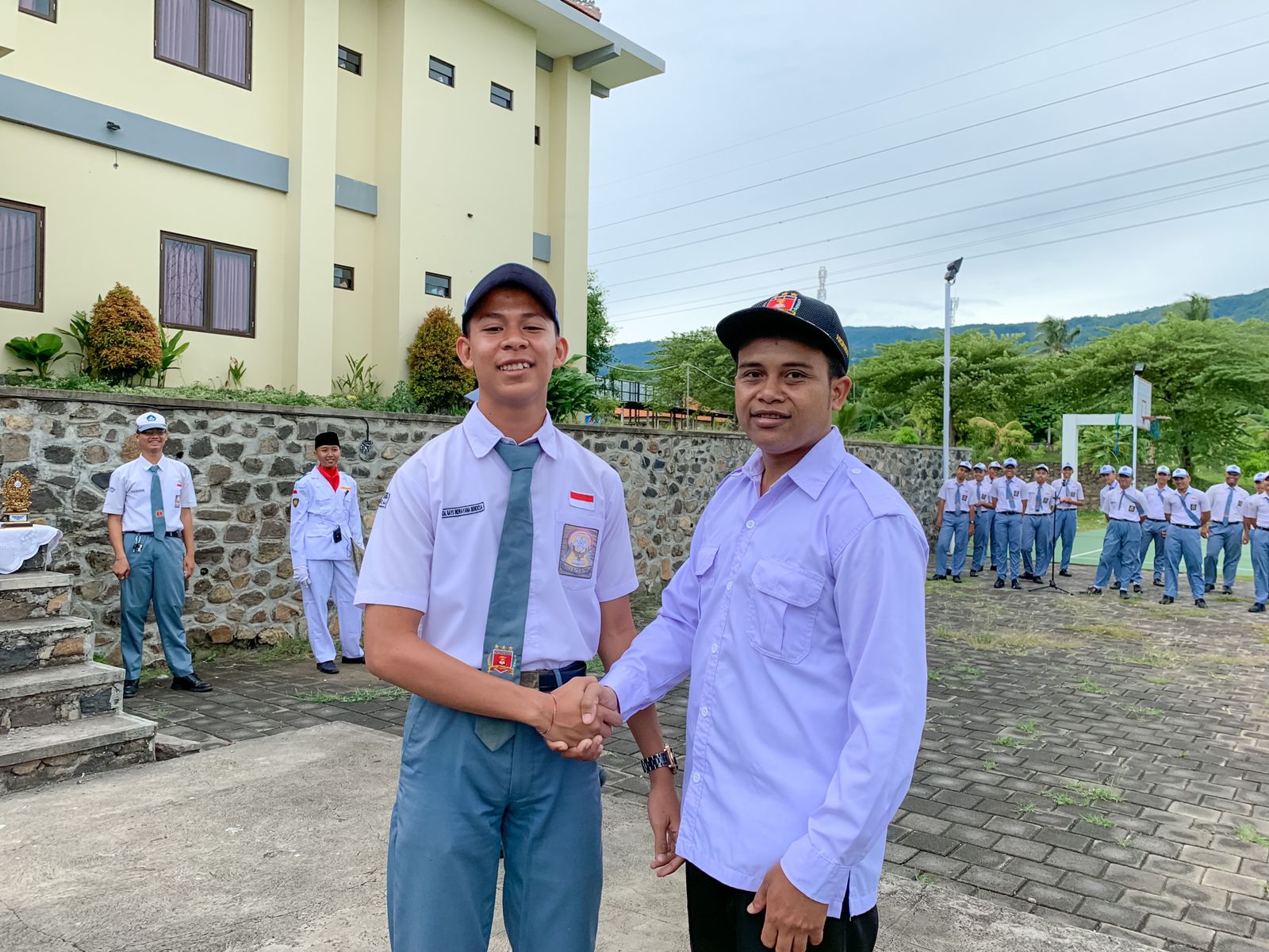 Image Taruna SMA Taruna Mandara meraih Juara dalam Cabor Tarung Derajat Porsenijar 2023