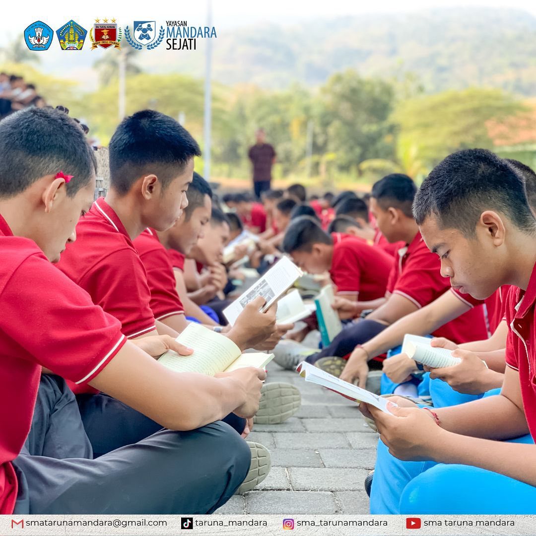 Image Kamis Literasi