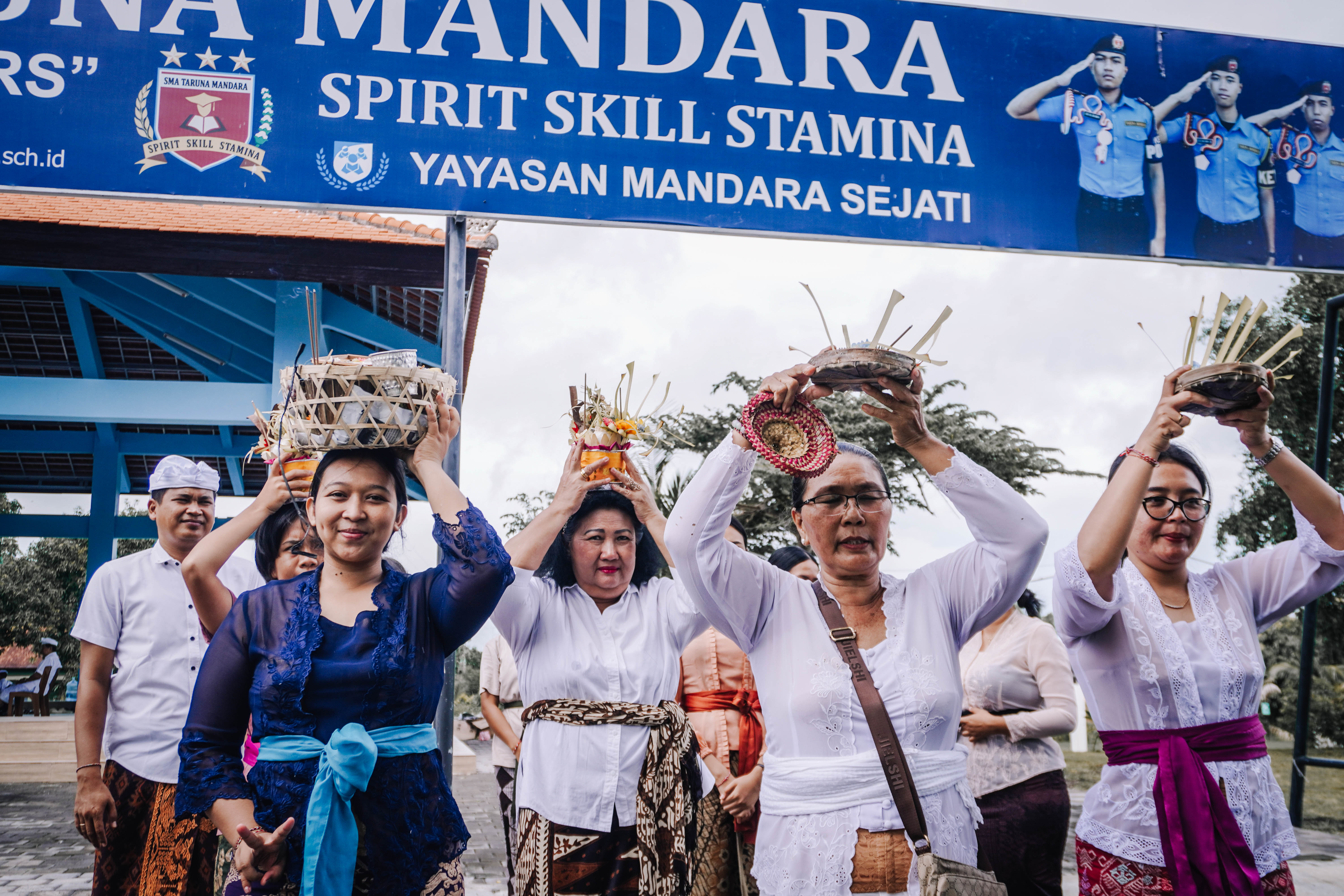 Image Melaspas dan Kegiatan Samawartana SMA Taruna Mandara