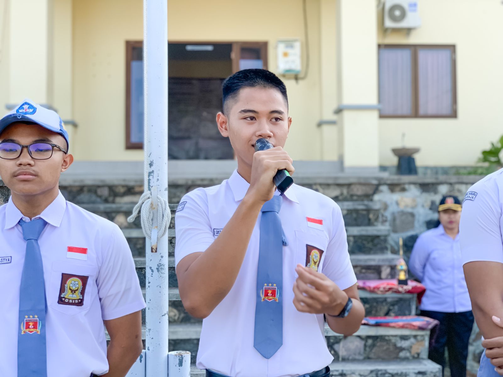 Image Senin Cerah, Pembagian Piagam kepada Taruna pada Berbagai Perlombaan