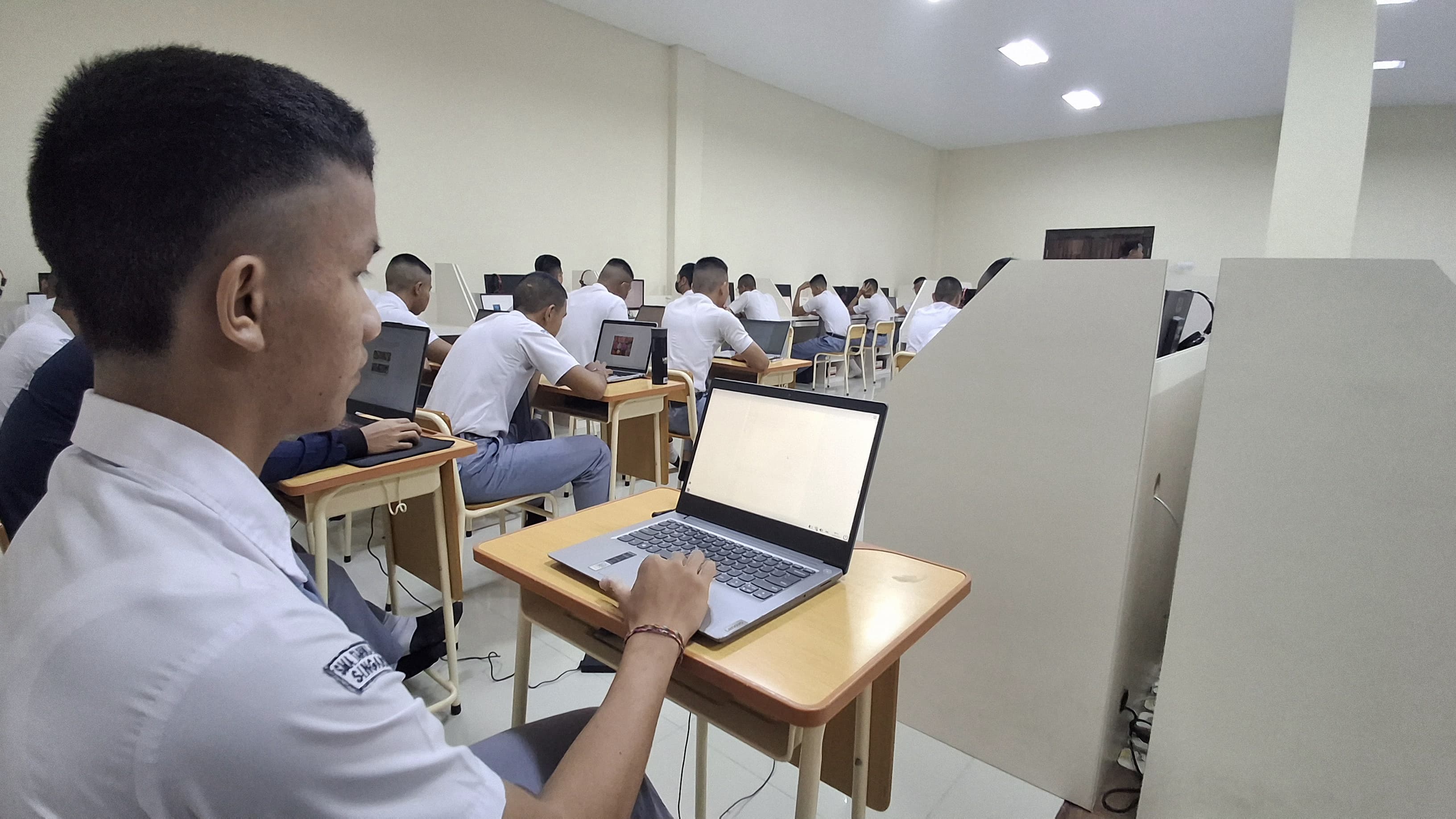 Image Ujian Sekolah Berbasis Komputer (USBK) di SMA Taruna Mandara Dimulai